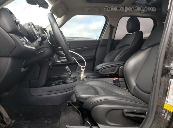 WMZYX1C06L3L55600 2020 MINI COOPER Черный Вид салона спереди