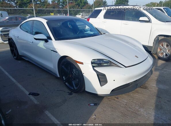 WP0AB2Y16LSA52431 2020 PORSCHE TAYCAN Белый Передняя правая четверть
