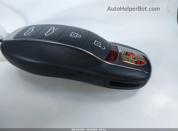 WP0CA2A8XMS210397 2021 PORSCHE 718 BOXSTER Желтый Вид панели приборов