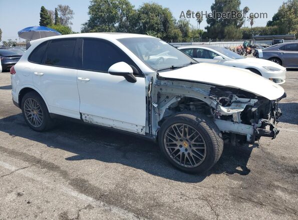 WP1AA2A28HKA81924 2017 PORSCHE CAYENNE White Передня права чверть