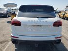2017 Porsche Cayenne White vin: WP1AA2A28HKA81924