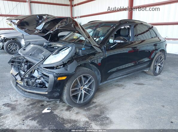 WP1AA2A57RLB20587 2024 PORSCHE MACAN Черный Передняя левая четверть