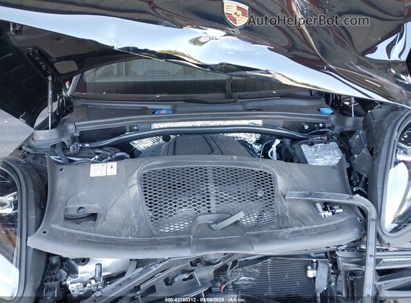 WP1AA2A57RLB20587 2024 PORSCHE MACAN Черный Вид сзади