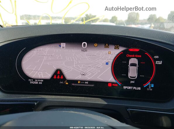 WP1AA2AY4RDA00315 2024 PORSCHE CAYENNE Черный Вид задних сидений