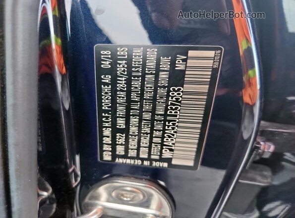 WP1AB2A55JLB37583 2018 PORSCHE MACAN Черный Вид подкапотного пространства