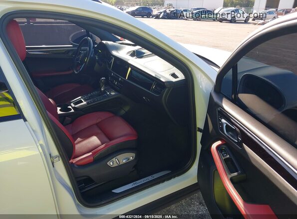 WP1AB2A56LLB37272 2020 PORSCHE MACAN White Widok wnętrza z przodu