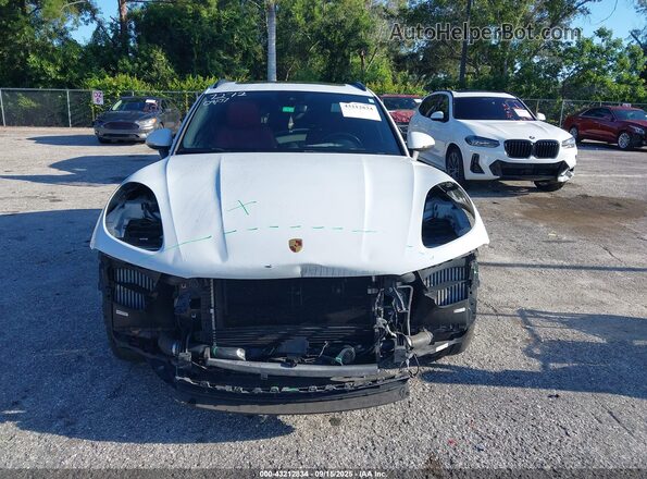 WP1AB2A56LLB37272 2020 PORSCHE MACAN White Widok wnętrza z tyłu