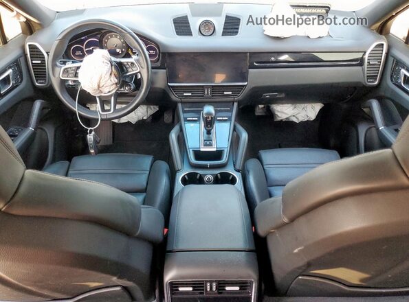 WP1BA2AY2PDA25179 2023 PORSCHE CAYENNE Gray Widok deski rozdzielczej
