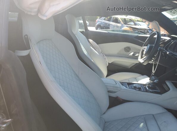 WUAKBAFX5M7901345 2021 AUDI R8 Зеленый Вид задних сидений