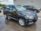 2018 Volkswagen Tiguan Limited Черный vin: WVGAV7AX1JK005655
