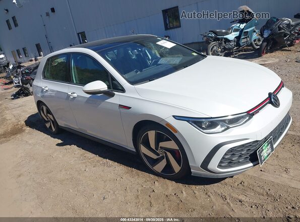 WVW3A7CD5PW134740 2023 VOLKSWAGEN GOLF Белый Передняя правая четверть