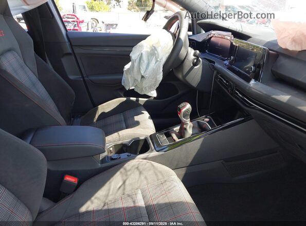 WVWHA7CD4RW233882 2024 VOLKSWAGEN GTI Gray Widok wnętrza z przodu
