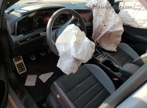 WVWWA7CD8RW177887 2024 VOLKSWAGEN GTI Gray Vista del salpicadero