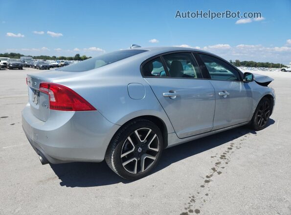 YV126MFLXH2432864 2017 VOLVO S60 Silver Rear right