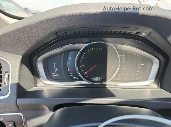 YV126MFLXH2432864 2017 VOLVO S60 Silver Instrument cluster view