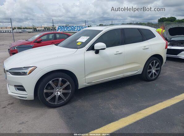 YV4102DL5M1887032 2021 VOLVO XC60 Белый Передняя левая четверть