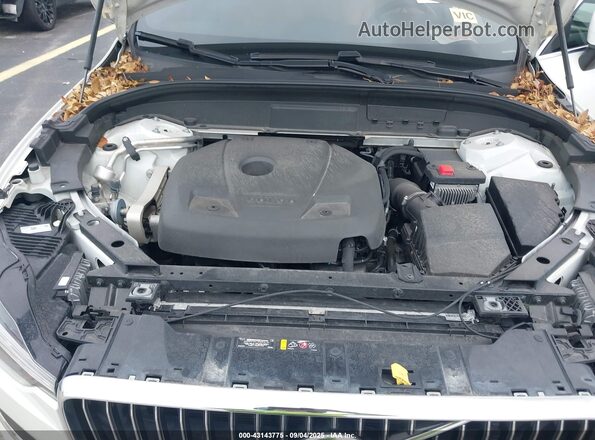 YV4102DL5M1887032 2021 VOLVO XC60 Белый Вид сзади