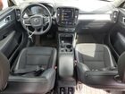 2020 Volvo Xc40 T5 Momentum Red vin: YV4162UK0L2268420
