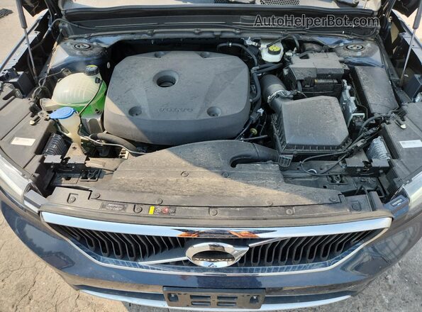 YV4162UK7N2652763 2022 VOLVO XC40 Синий Вид подкапотного пространства