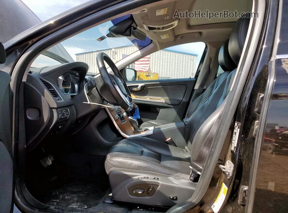 YV440MDU3H2152812 2017 VOLVO XC60 Black წინა სალონის ხედი