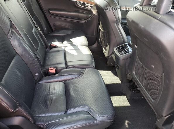 YV4A22PL6J1193631 2018 VOLVO XC90 Black Vista interior trasera