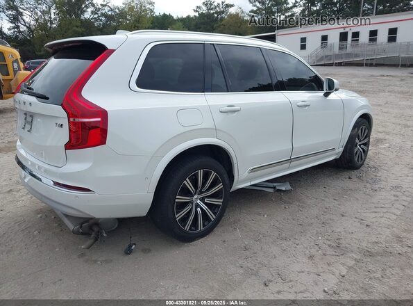 YV4A22PL9N1868569 2022 VOLVO XC90 White უკანა მარჯვენა