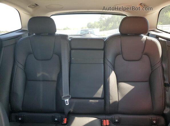 YV4A22RL2L1579575 2020 VOLVO XC60 Silver Vista de los asientos traseros
