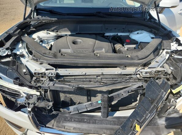 YV4A22RL3M1681923 2021 VOLVO XC60 White Սալոնի հետևի տեսք
