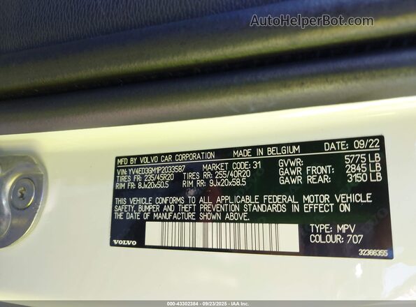 YV4ED3GM1P2033587 2023 VOLVO C40 RECHARGE PURE ELECTRIC White Vista del compartimento del motor