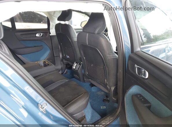 YV4ED3UM3P2089275 2023 VOLVO XC40 RECHARGE PURE ELECTRIC Синий Вид наклейки с VIN-кодом