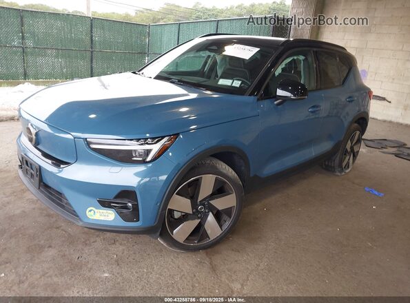 YV4ED3UM3P2089275 2023 VOLVO XC40 RECHARGE PURE ELECTRIC Синий Передняя левая четверть