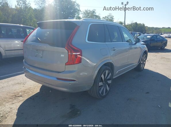 YV4H60CEXR1148010 2024 VOLVO XC90 RECHARGE PLUG-IN HYBRID Серебряный Задняя правая четверть