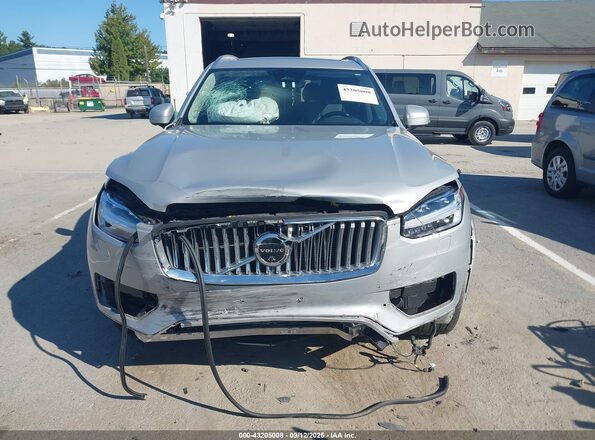 YV4H60CEXR1148010 2024 VOLVO XC90 RECHARGE PLUG-IN HYBRID Серебряный Вид задней части салона