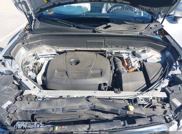 YV4H60CEXR1148010 2024 VOLVO XC90 RECHARGE PLUG-IN HYBRID Серебряный Вид сзади