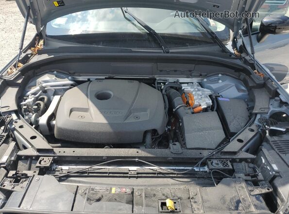 YV4H60DLXR1790787 2024 VOLVO XC60 Gray Vista del compartimento del motor