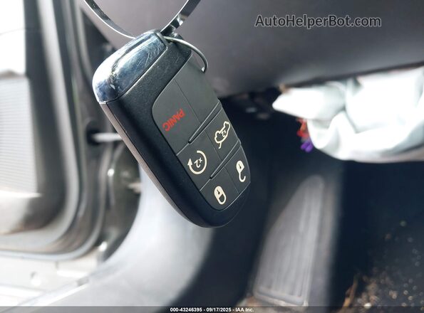ZACNDFAN5P3A01809 2023 DODGE OTHER Gray Widok deski rozdzielczej