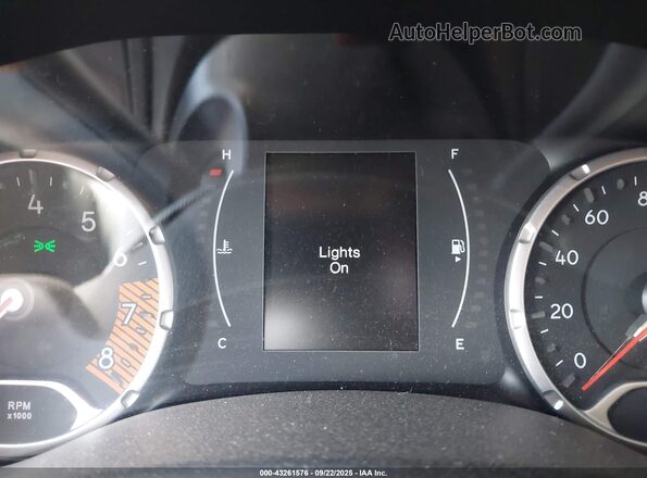 ZACNJDAB1MPN21297 2021 JEEP RENEGADE Silver 