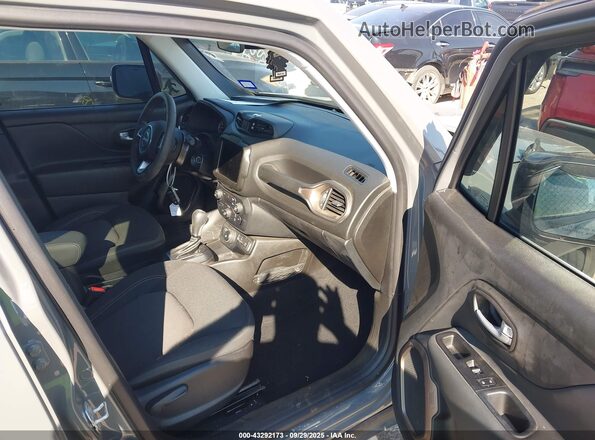 ZACNJDB17PPP42865 2023 JEEP RENEGADE Серый Вид салона спереди