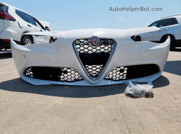 ZARFAMBN1M7648571 2021 ALFA ROMEO GIULIA White Շարժիչի բաժամունքի տեսք