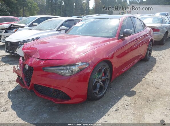 ZARFAMBN9M7640105 2021 ALFA ROMEO GIULIA Красный Передняя левая четверть