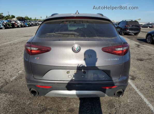 ZASFAKNN2J7C01955 2018 ALFA ROMEO STELVIO Gray Rear view