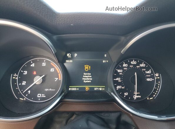 ZASFAKNN2J7C01955 2018 ALFA ROMEO STELVIO Gray Instrument cluster view