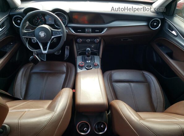 ZASFAKPN5J7B96831 2018 ALFA ROMEO STELVIO Red Widok deski rozdzielczej