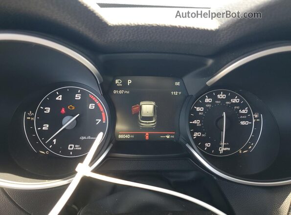 ZASFAKPNXJ7B87543 2018 ALFA ROMEO STELVIO Белый Вид щитка приборов