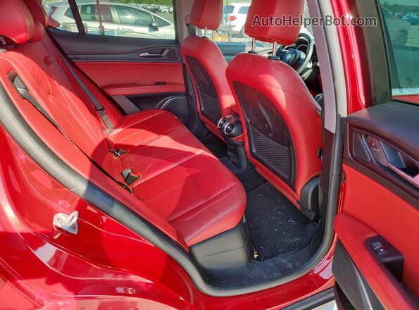 ZASPAJAN9M7C99004 2021 ALFA ROMEO STELVIO Красный Вид задних сидений