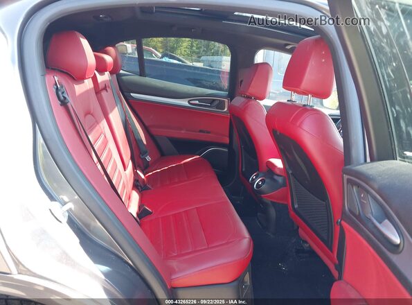 ZASPAKBN7L7C83600 2020 ALFA ROMEO STELVIO Серый Вид наклейки с VIN-кодом