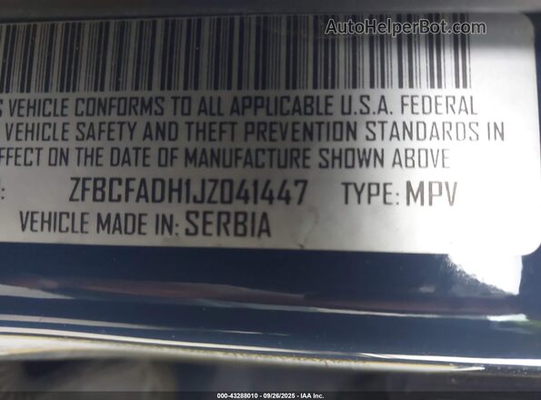 ZFBCFADH1JZ041447 2018 FIAT 500L Синий Вид подкапотного пространства