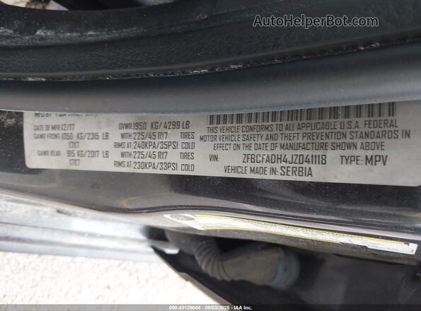ZFBCFADH4JZ041118 2018 FIAT 500L Серый Вид подкапотного пространства