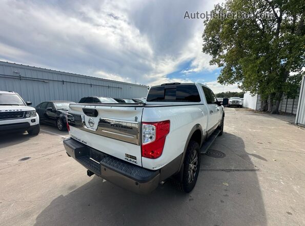 1N6BA1F40JN515281 2018 NISSAN TITAN White Вид спереду