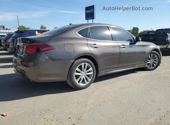 JN1BY1AP1HM740991 2017 INFINITI Q70 Коричневый Передняя правая четверть